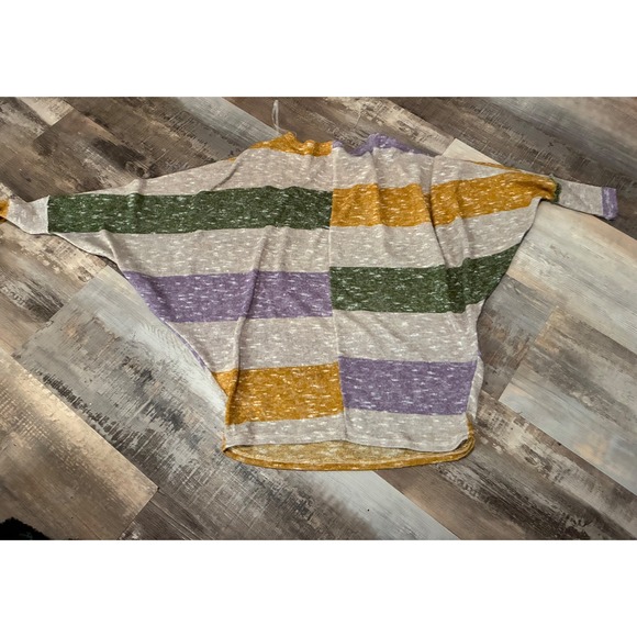 Fantastic Fawn Striped Dolman Sleeve Lightweight Mardi Gras Sweater Top Women S - Picture 4 of 5